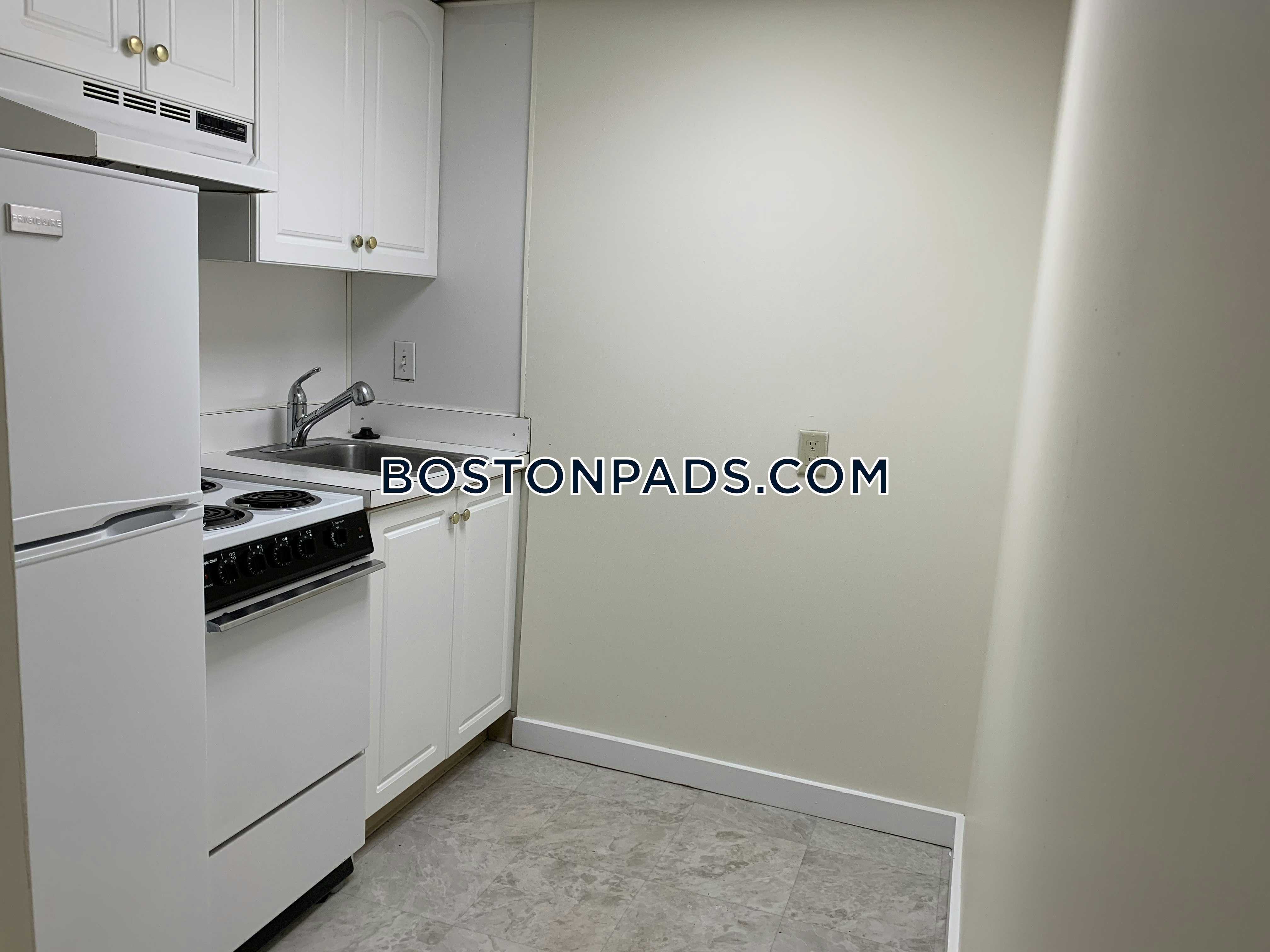 Chinatown Apartment for rent 1 Bedroom 1 Bath Boston 2,750