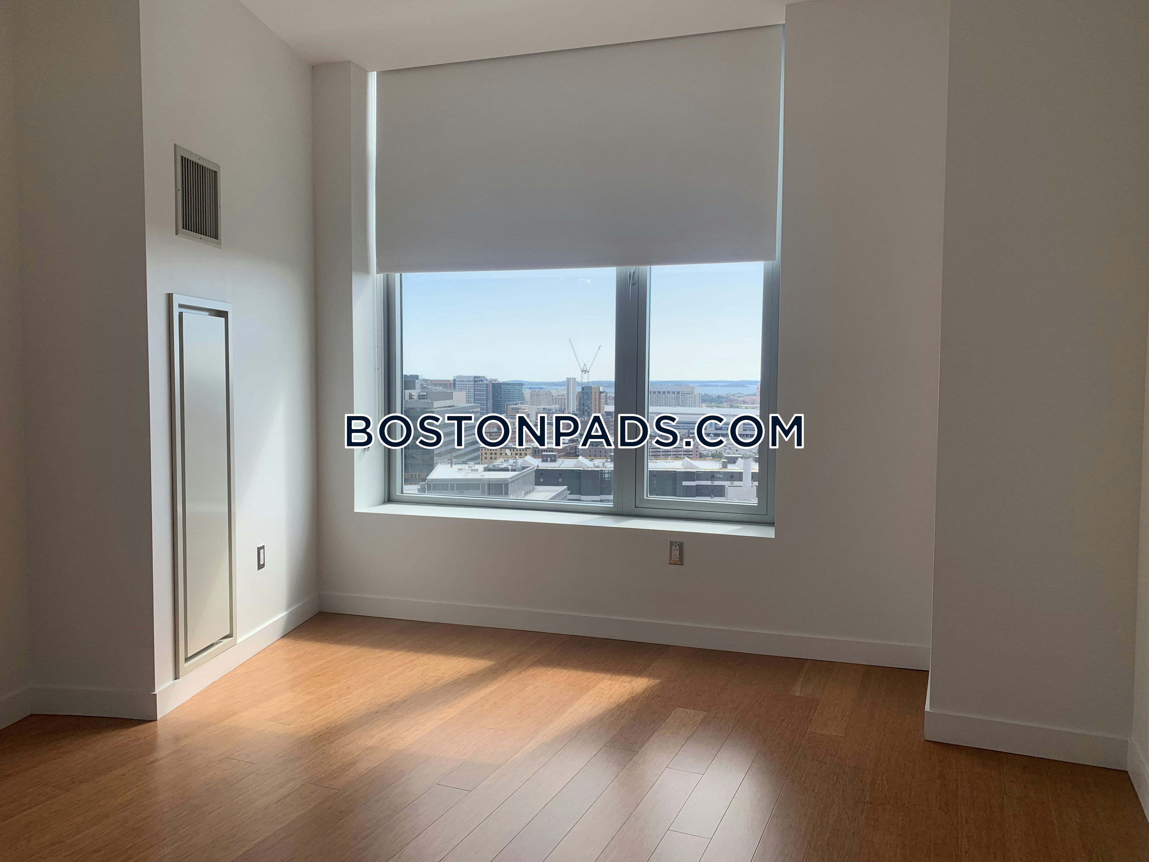 Downtown Affordable, Luxury Apartment!! Boston 3,308