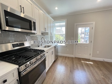 Jeffries Point - East Boston, Boston, MA - 1 Bed, 1 Bath - $2,875 - ID#4519728