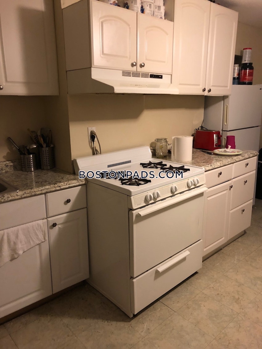 BOSTON - EAST BOSTON - BREMEN ST. PARK/AIRPORT STATION - 2 Beds, 1 Bath - Image 8