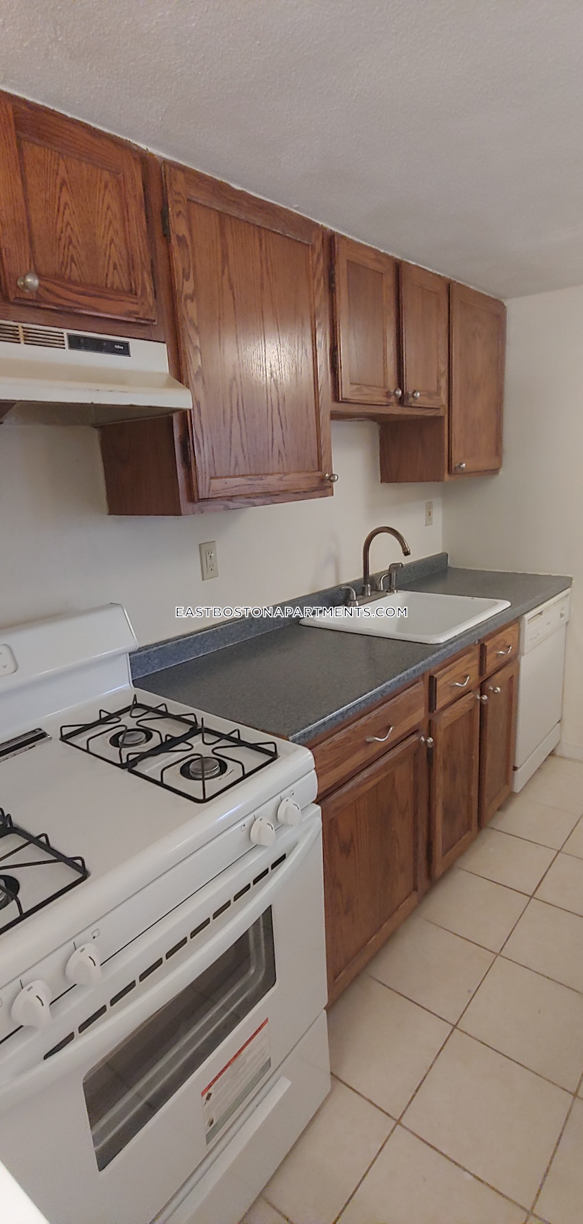 BOSTON - EAST BOSTON - JEFFRIES POINT - 2 Beds, 1 Bath - Image 4