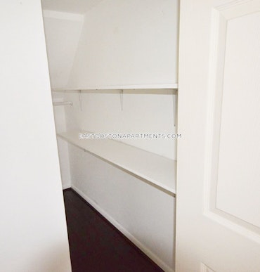 Boston - 2 Beds, 1 Baths