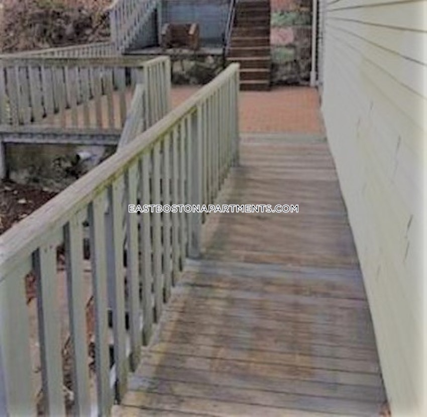 REVERE - 3 Beds, 2 Baths - Image 4