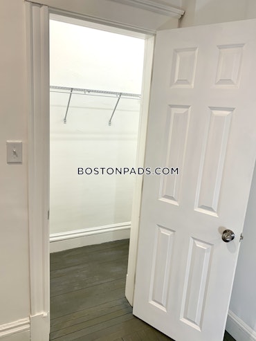 Fenway/Kenmore, Boston, MA - 1 Bed, 1 Bath - $2,950 - ID#4571625