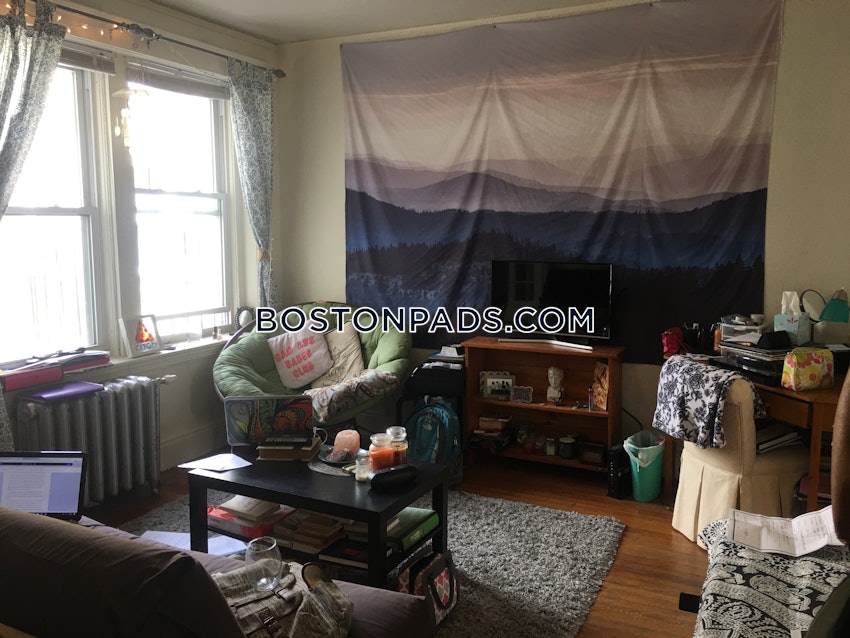 BOSTON - FENWAY/KENMORE - 1 Bed, 1 Bath - Image 2