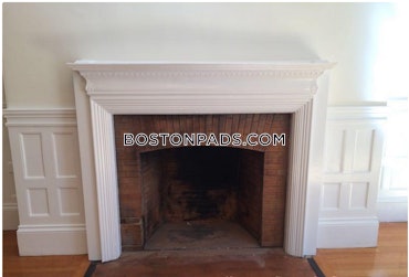 Fenway/Kenmore, Boston, MA - 1 Bed, 1 Bath - $3,000 - ID#4636684