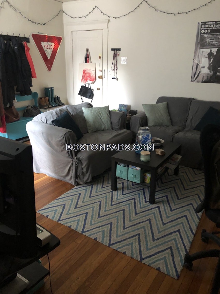 BOSTON - FENWAY/KENMORE - 1 Bed, 1 Bath - Image 2