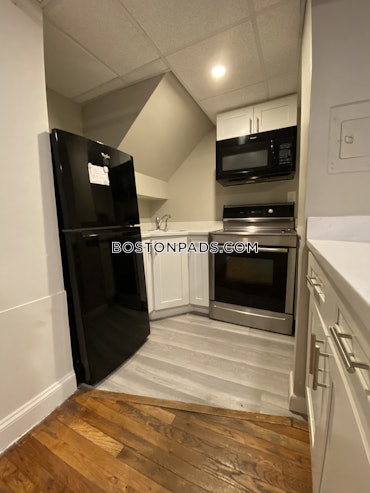 Fenway/Kenmore, Boston, MA - 2 Beds, 2 Baths - $3,499 - ID#4546350