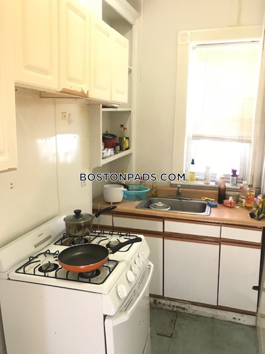 BOSTON - FENWAY/KENMORE - 2 Beds, 1 Bath - Image 3