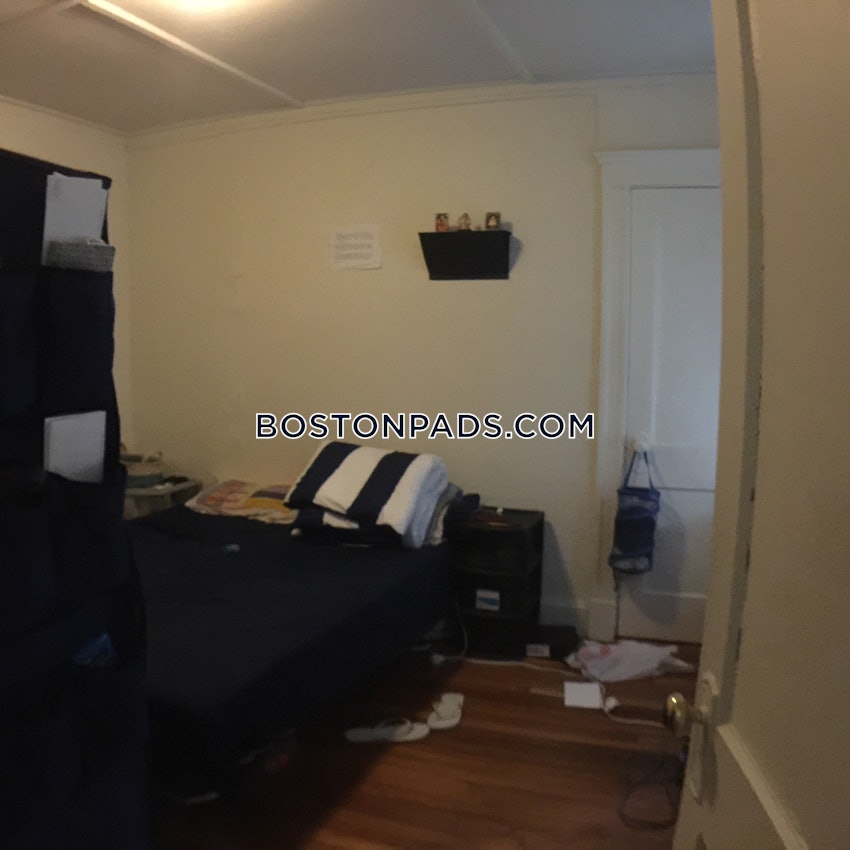 BOSTON - FENWAY/KENMORE - 1 Bed, 1 Bath - Image 8