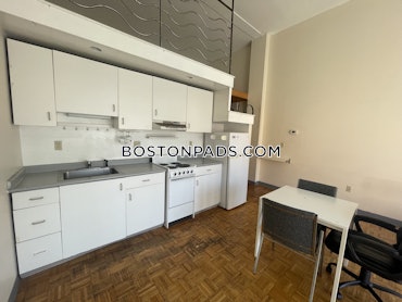 Fenway/Kenmore, Boston, MA - Studio, 1 Bath - $2,400 - ID#4904754