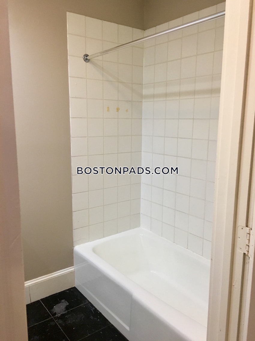 BOSTON - FENWAY/KENMORE - 1 Bed, 1.5 Baths - Image 77