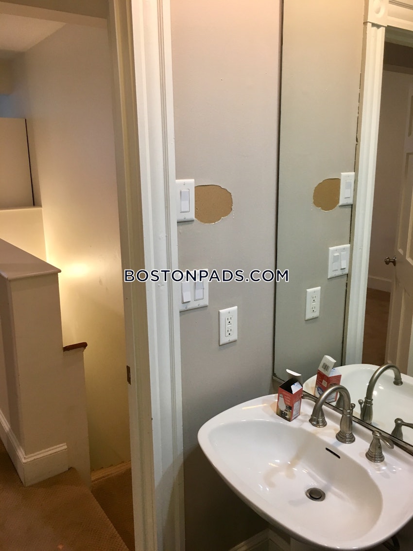 BOSTON - FENWAY/KENMORE - 1 Bed, 1.5 Baths - Image 76