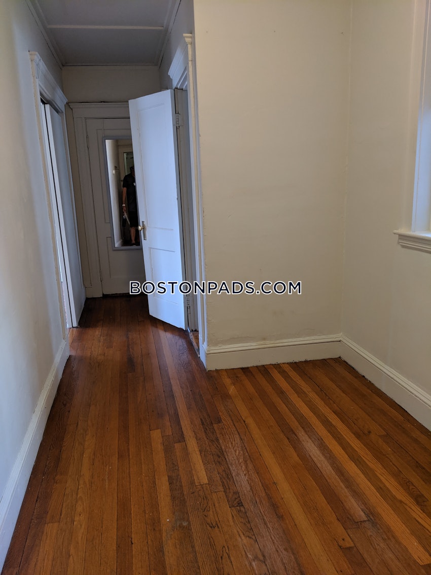 BOSTON - FENWAY/KENMORE - 1 Bed, 1 Bath - Image 2