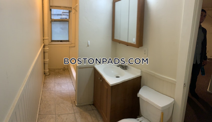 BOSTON - FENWAY/KENMORE - 2 Beds, 1 Bath - Image 29