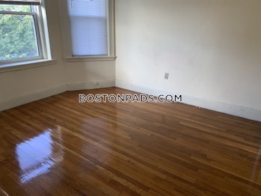Boston - 1 Beds, 1 Baths