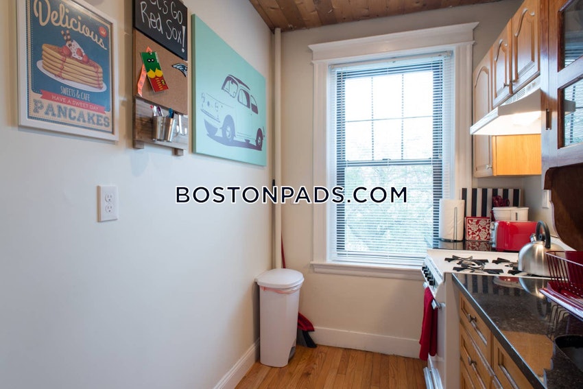 Fenway/kenmore Apartment for rent 2 Bedrooms 1 Bath Boston 3,300