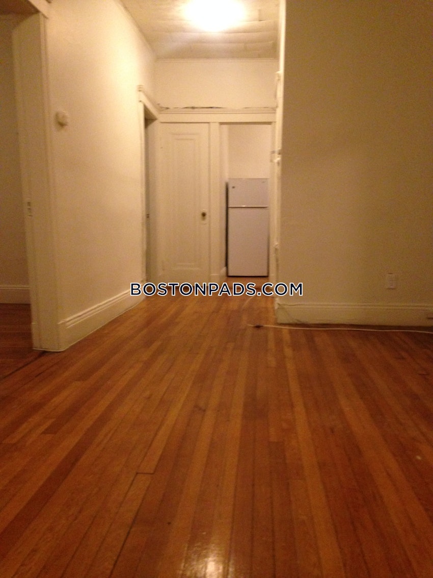 BOSTON - FENWAY/KENMORE - 2 Beds, 1 Bath - Image 6