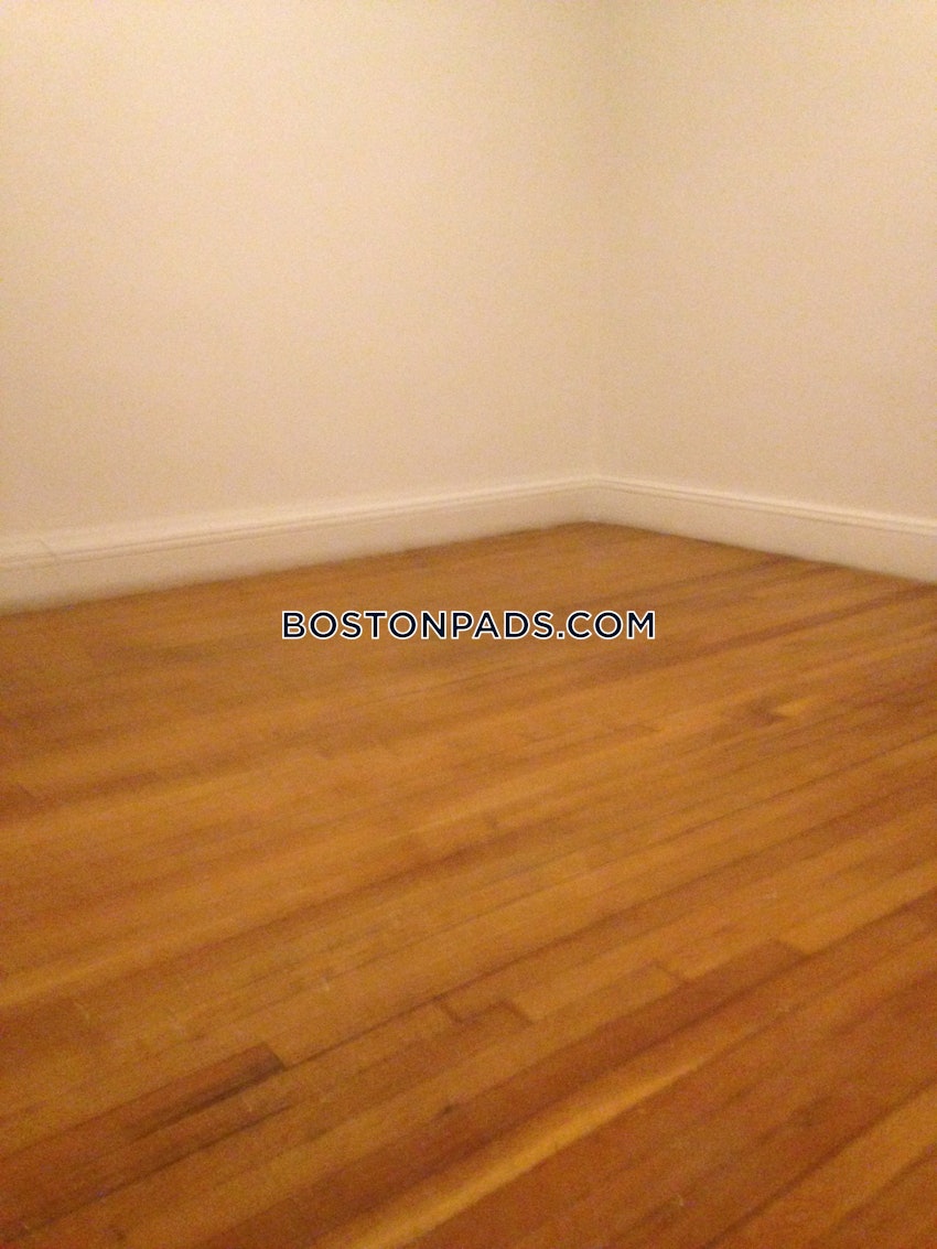 BOSTON - FENWAY/KENMORE - 2 Beds, 1 Bath - Image 10