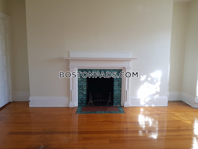 Boston - $3,995+ /mo