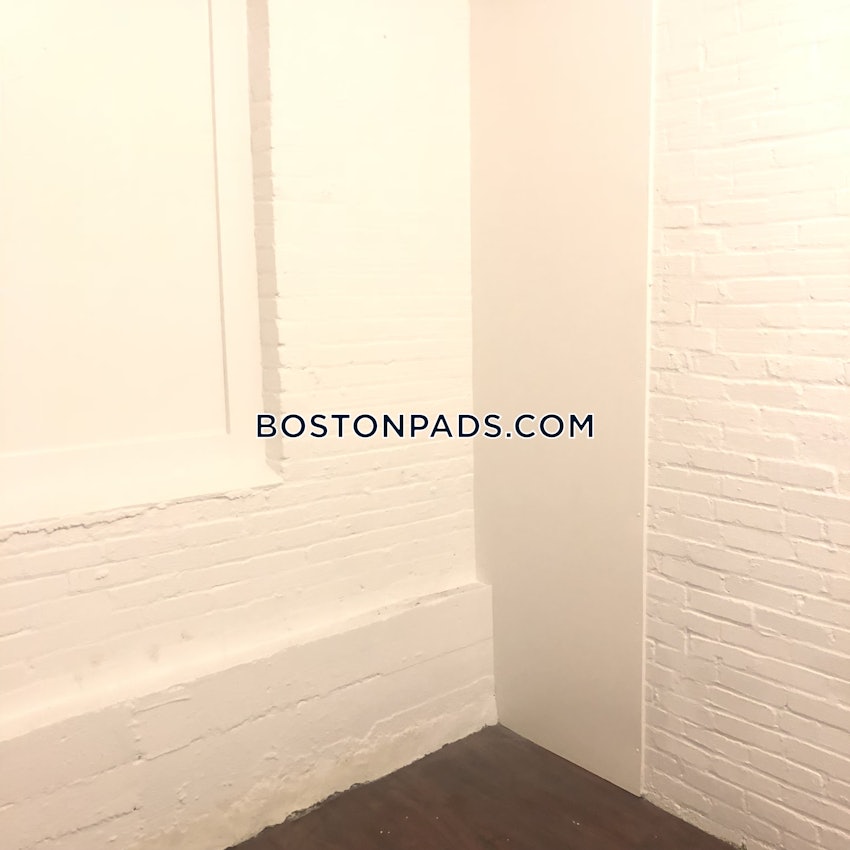 BOSTON - FENWAY/KENMORE - 1 Bed, 1 Bath - Image 22