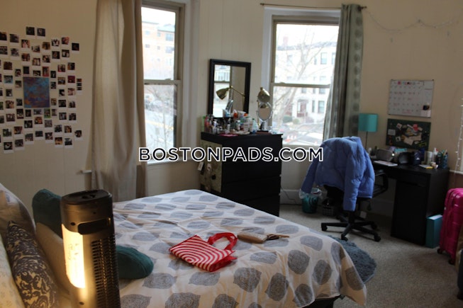 Boston - $4,150+ /mo