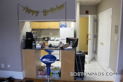 Fenway/kenmore Apartment for rent 1 Bedroom 1 Bath Boston - $3,100 50% Fee