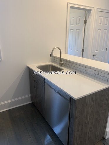 Boston - 1 Beds, 1 Baths