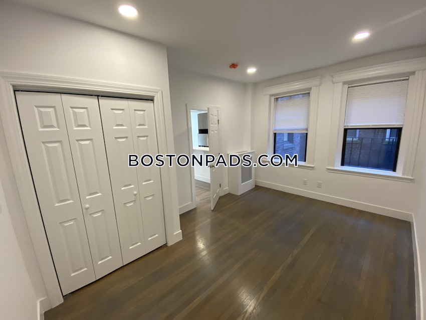 BOSTON - FENWAY/KENMORE - 2 Beds, 1 Bath - Image 4