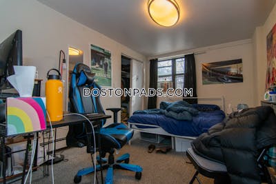 Fenway/kenmore 4 Beds 2 Baths Boston - $7,750