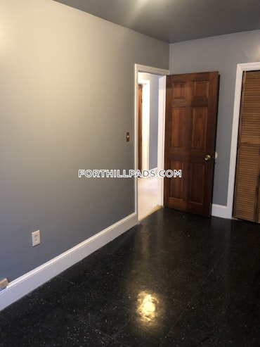 Boston - 2 Beds, 1 Baths