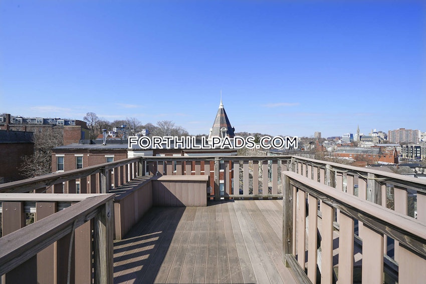 BOSTON - FORT HILL - 5 Beds, 2 Baths - Image 10