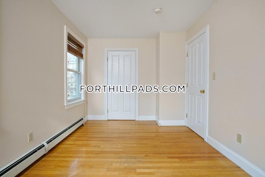BOSTON - FORT HILL - 4 Beds, 2.5 Baths - Image 33
