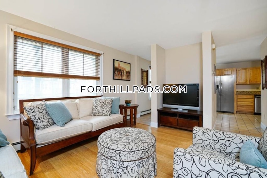 BOSTON - FORT HILL - 4 Beds, 2.5 Baths - Image 3