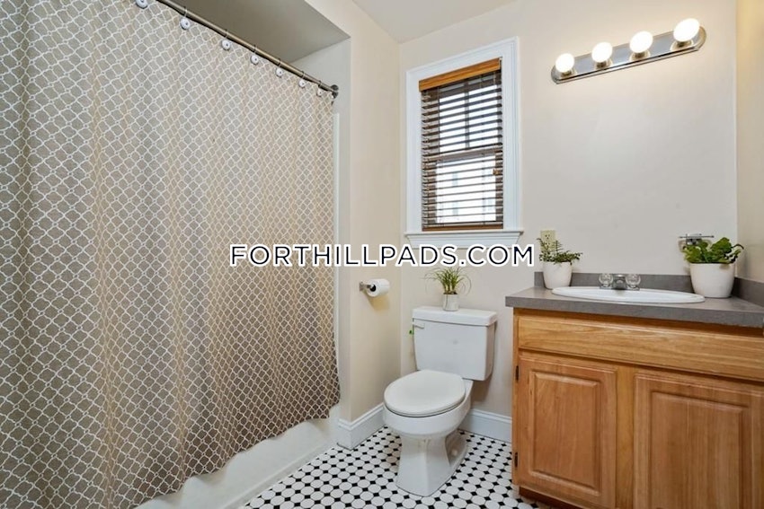 BOSTON - FORT HILL - 4 Beds, 2.5 Baths - Image 53