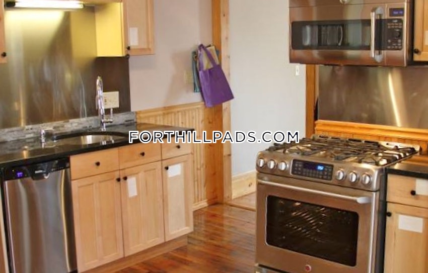 BOSTON - FORT HILL - 2 Beds, 1 Bath - Image 9