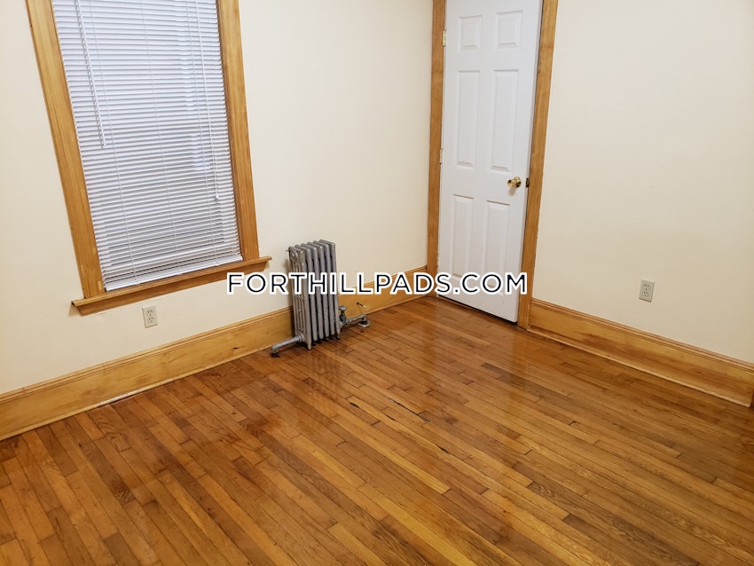 BOSTON - FORT HILL - 2 Beds, 1 Bath - Image 21