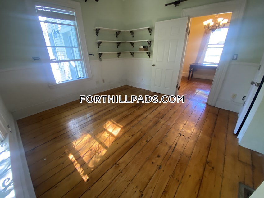 BOSTON - FORT HILL - 1 Bed, 3.5 Baths - Image 24