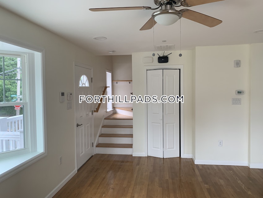 BOSTON - FORT HILL - 3 Beds, 2.5 Baths - Image 17