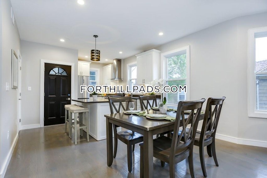 BOSTON - FORT HILL - 3 Beds, 2 Baths - Image 7