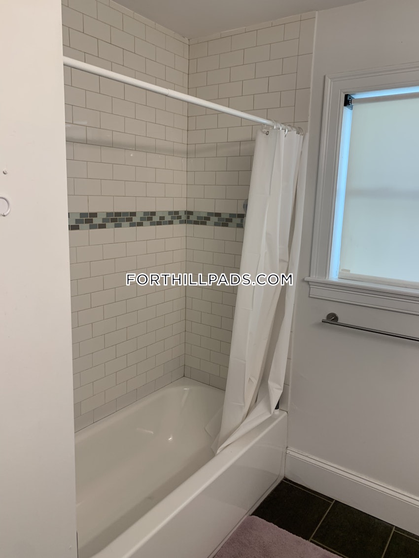 BOSTON - MISSION HILL - 4 Beds, 2 Baths - Image 28