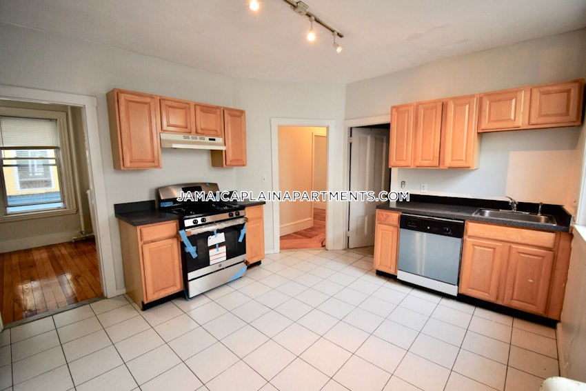 BOSTON - JAMAICA PLAIN - ARBORETUM - 2 Beds, 1 Bath - Image 1