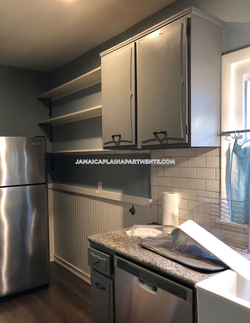 BOSTON - JAMAICA PLAIN - ARBORETUM - 2 Beds, 1 Bath - Image 3