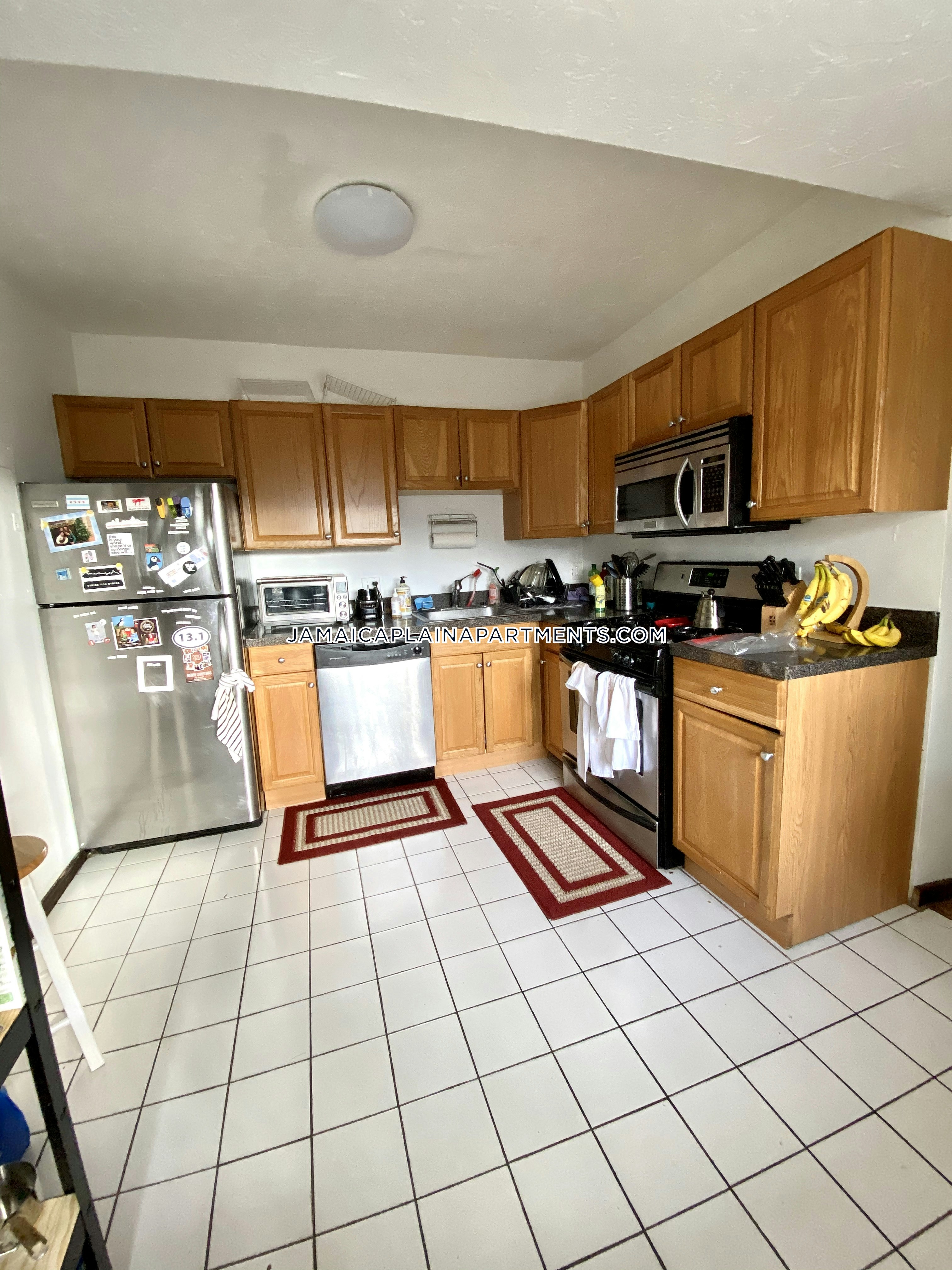 Jamaica Plain Apartment for rent 3 Bedrooms 1 Bath Boston 4,000