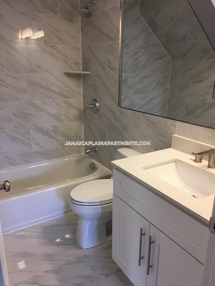 BOSTON - JAMAICA PLAIN - CENTER - 4 Beds, 2 Baths - Image 22