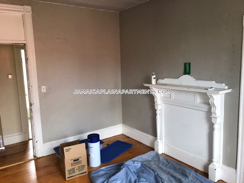 BOSTON - JAMAICA PLAIN - CENTER - 4 Beds, 1 Bath - Image 29