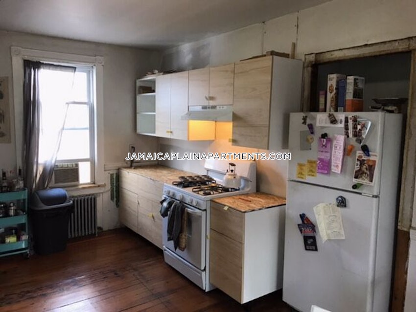 BOSTON - JAMAICA PLAIN - CENTER - 4 Beds, 1 Bath - Image 28