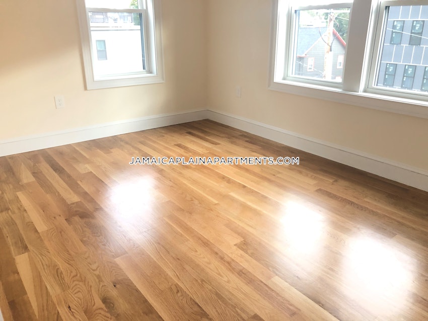 BOSTON - JAMAICA PLAIN - ARBORETUM - 2 Beds, 1 Bath - Image 1