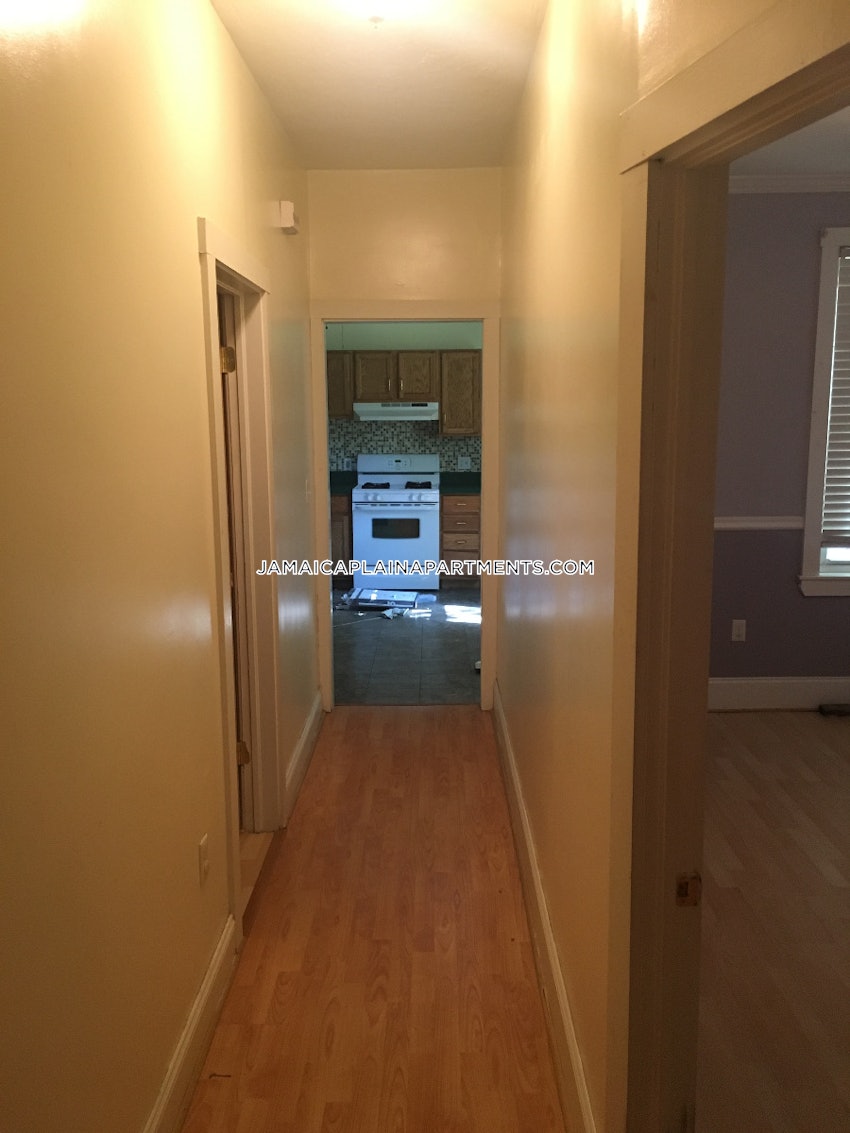 BOSTON - JAMAICA PLAIN - FOREST HILLS - 2 Beds, 1 Bath - Image 2