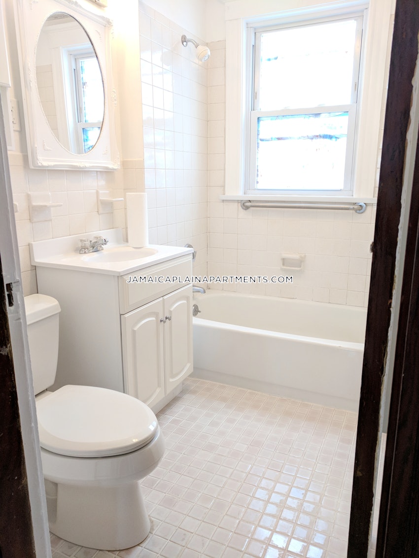 BOSTON - JAMAICA PLAIN - FOREST HILLS - 2 Beds, 1 Bath - Image 31